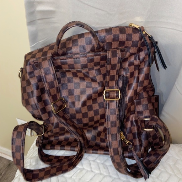 Checkered Backpack - Picture 2 of 2